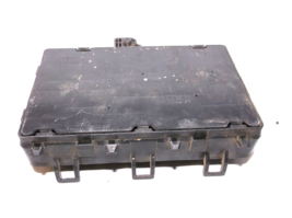 13-14  FORD FUSION/ W/O REAR VIEW CAMERA / ENGINE BAY/  FUSE/RELAY/BOX image 4