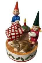 Vintage Gorham Christmas Gnome Family w Mouse Dinner Music Box - £31.14 GBP