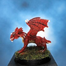 Painted Board Game Plastic Game Piece Young Red Dragon and Treasure - £29.31 GBP