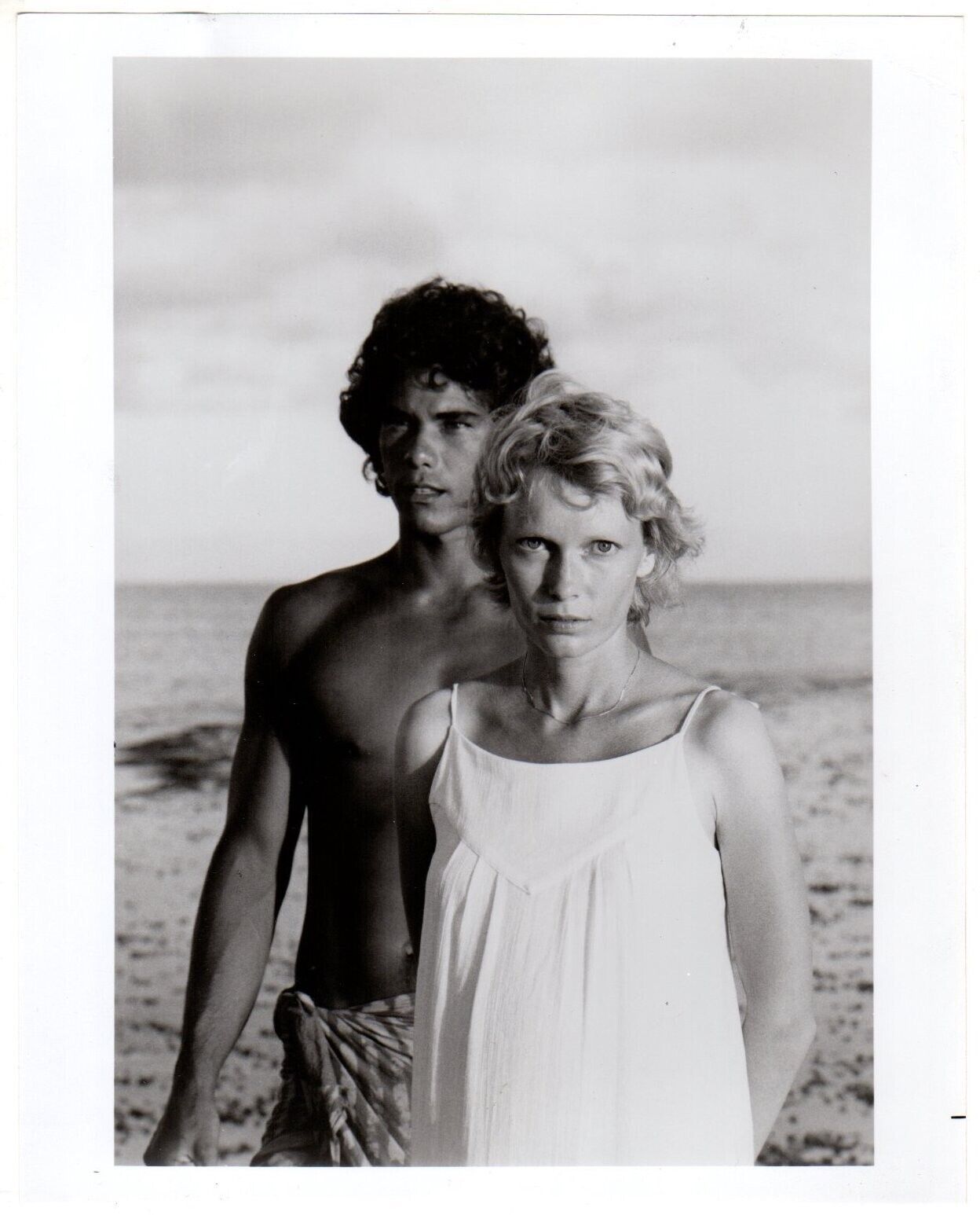 *HURRICANE (1979) Mia Farrow Falls For Younger Samoan Chieftain Dayton K... - $35.00