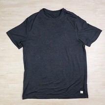 Vuori Ponto Shirt Mens Medium Black Short Sleeve Athletic Stretch V1057 - $741.12 MXN
