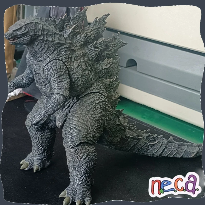 NECA Godzilla King of TheMonsters – 12″ Head-to-Tail Action Figure Godzilla - £33.40 GBP