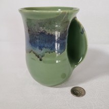 Neher Misty Green Right Handed Hand Warmer Mug 14 oz Clay in Motion 2015 Signed - £14.98 GBP