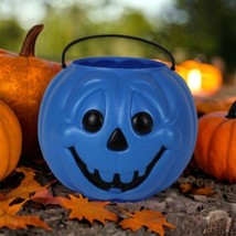 Blue Pumpkin Bucket Blow Mold Norfolk VA Vintage Made In USA with Handle 9&quot; Tall - £8.98 GBP