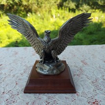 Hudson Pewter Bald Eagle Figurine on Wood Base 1982 - £51.45 GBP