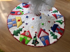 Quilted Christmas tree white skirt, Christmas tree quilt, Quilted skirt for tree - £313.36 GBP