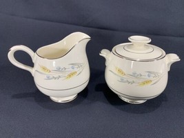 Homer Laughlin Eggshell Somerset Wheat China Cream Sugar - £14.71 GBP