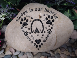 Always In Our Hearts Pet Dog Cat Name Stone Memorial Rock Colors very Etched Wit - £54.77 GBP