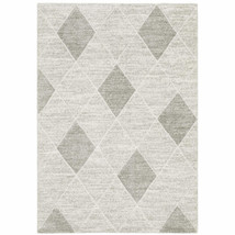 10&#39; X 13&#39; Grey And Ivory Geometric Power Loom Stain Resistant Area Rug - £875.68 GBP