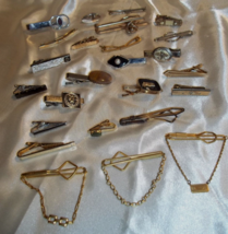 Lot of 25 Vintage Mens Tie Clips and Bars SWANK &amp; More  1 Silver Onyx &amp; Pearl - £23.18 GBP