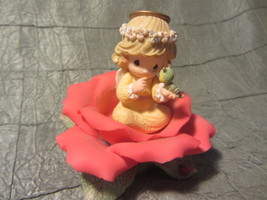 Red Rose of Love Precious Moments Angel Figurine From 1999, Angel Figurine - $27.00