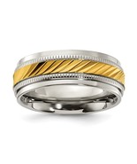 Men&#39;s Titanium Polished 8mm Band with Yellow IP-Plated Center - €84,94 EUR