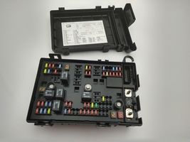 ✅ 2013 - 2016 Chevrolet Express GMC Savana Fuse Box Junction Block 22767... - €105,44 EUR