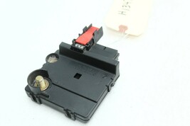 2000-2006 MERCEDES W220 W215 CL500 S430 S500 S55 REAR FUSE JUNCTION BOX H1347 image 2