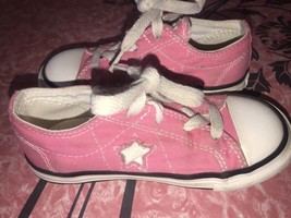 Converse One Star ~ Kids Youth Girls Pink Shoes Low Top Chuck Taylor ~ 9 - £11.77 GBP