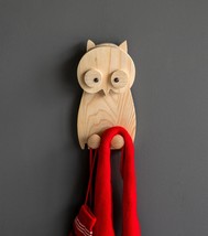 Animal kingdom hanger - OWL / coat hanger, wooden wall hanger, children ... - $42.00