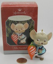 Hallmark Keepsake Ornament &quot;Feliz Navidad&quot; 1998 Mouse and Chili Pepper - £3.98 GBP