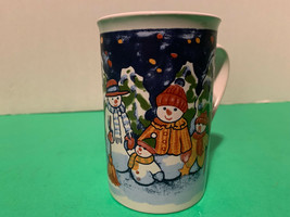 Vintage Holiday SNOWMAN FAMILY Tall Coffee Mug - £5.58 GBP