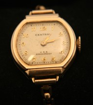 Very rare ladies&#39; circa 1930&#39;s American made Central gold bracelet wristwatch - £111.90 GBP