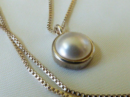 White Pearl Faux pendant sterling silver 925 Italy 16&quot; necklace - £23.74 GBP