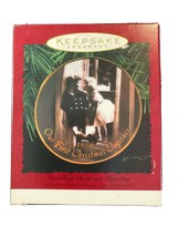 Hallmark Our First Christmas Together Keepsake Ornament Plate 3.25&quot; 1996 New - £6.04 GBP