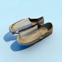 Crocs Men&#39;s Santa Cruz Canvas Loafer Slip On Shoes Khaki/Khaki Size 8 - £35.68 GBP