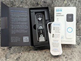 NEW Blink Video Doorbell | Two-way Audio, HD - Wired or Wire-free (White) C2 - £29.75 GBP