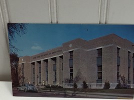 Post Office Federal Court House Wausau WI Postcard Vintage 23442 Color Photo - £8.89 GBP