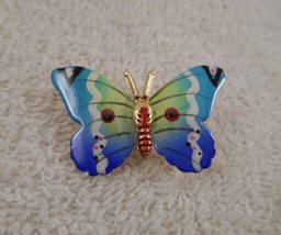 Vintage Tin Brooch Butterfly Badge Pin Made In Korea - £15.65 GBP