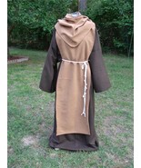 Monk Friar Tuck Sm up to 3x - Brown with Tan - $1,405.93 MXN
