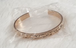 Avon "Tons Of Strength" Cuff Bracelet (Goldtone) ~ New Sealed!!! - $18.52