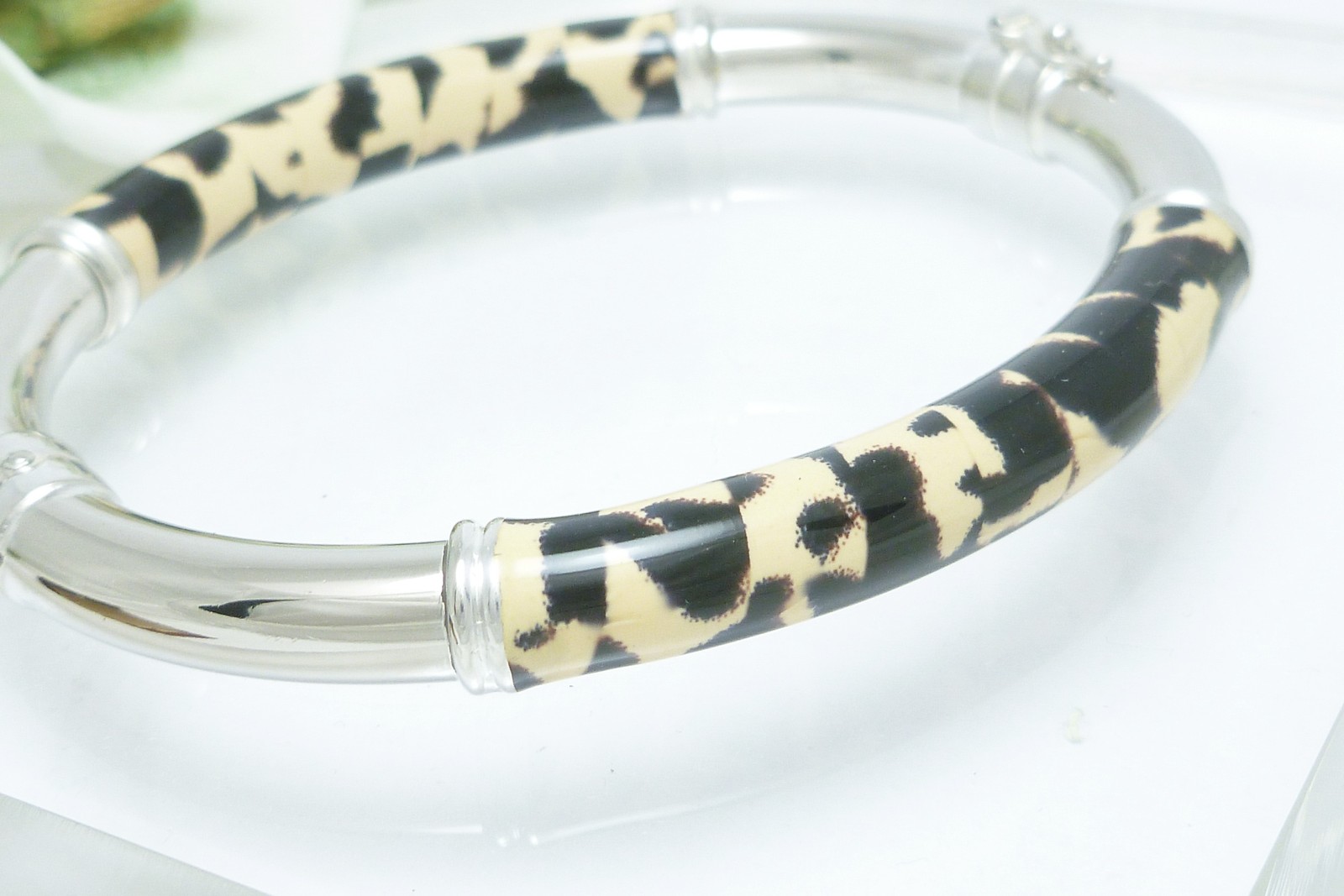 Primary image for Sterling Enamel Animal Print Hinged Bangle Bracelet Average Wrist Size 7 inch