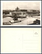 AUSTRIA RPPC Postcard - Vienna, Heldendenkmal mit Museum E8 - £2.35 GBP