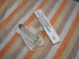 SOVIET USSR RUSSIAN VINTAGE REUSABLE COLLAPSIBLE 5 Ml GLASS SYRINGE RECORD - $6.92