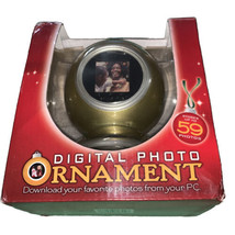 New 2008 Digital Photo Display Ornament 3&quot; Screen Holds 59 Photos 231134 - £23.12 GBP