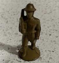Vintage Bergen WWII US Army Hard Plastic Toy Soldier Figure Broken Rifle... - $9.89