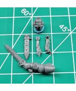 Ultramarines Captain Dagger and Sheath Helmet and Oath BITS Warhammer 40K - €11,37 EUR