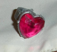 barbie doll boyfriend ken accessory large ring carried by Ringbearer Tommy - £5.47 GBP