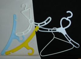 Vintage fashion doll hangers lot of 5 Totsy made in Hong Kong wire plast... - £7.81 GBP