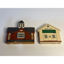 VTG The Cats Meow Village Wooden Schoolhouse School &amp; Brown School Set of 2 - £5.77 GBP