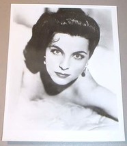 Yvonne Furneaux   Cbs Tv Wuthering Heights Photo (1958) - £19.71 GBP