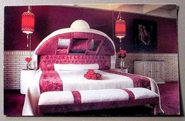 Erotic Honeymoon Suite Bed Postcard South Of Border Sc - £9.62 GBP