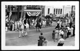 Hillsboro Nh Old Home Day 1930s Event Rppc Postcard   Horseback Riders - £13.82 GBP