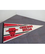 Chicago Bulls Pennant - From the Early 1990s - In Excellent Condition !! - £36.08 GBP
