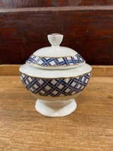 Lauren Ralph Lauren Blue Gold White Lattice Pattern Sugar Bowl Footed Ceramic  - £22.82 GBP