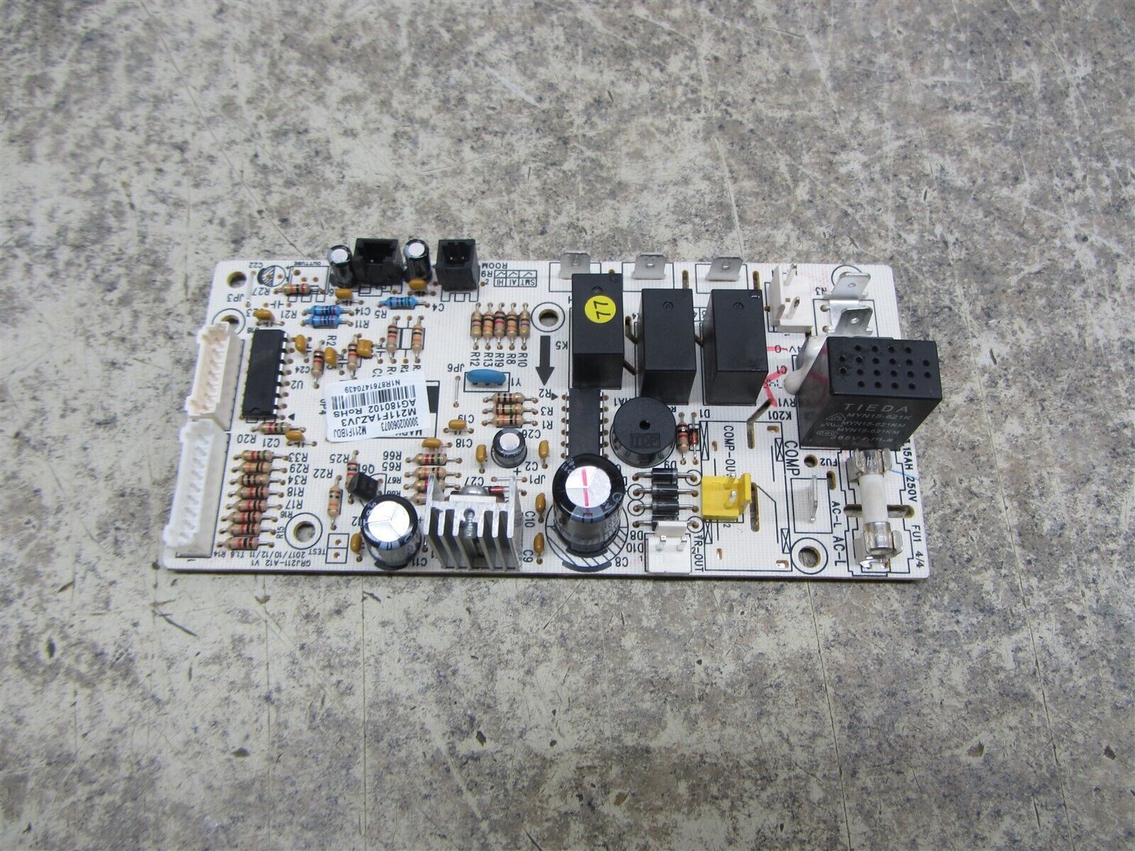Frigidaire Air Conditioner Control Board Part  5304516321