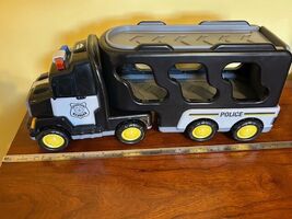 Toy Police Truck car with lights. *Read* - $19.31