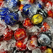 Lindt Lindor Chocolate Truffle Assortment -Milk/Dark Swiss Candy Truffles-38 oz. - £54.39 GBP