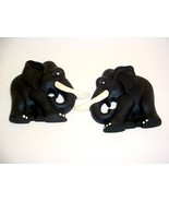 VINTAGE BULL ELEPHANT CHALKWARE HANGING WALL SET circa 1950s - $474.22 MXN