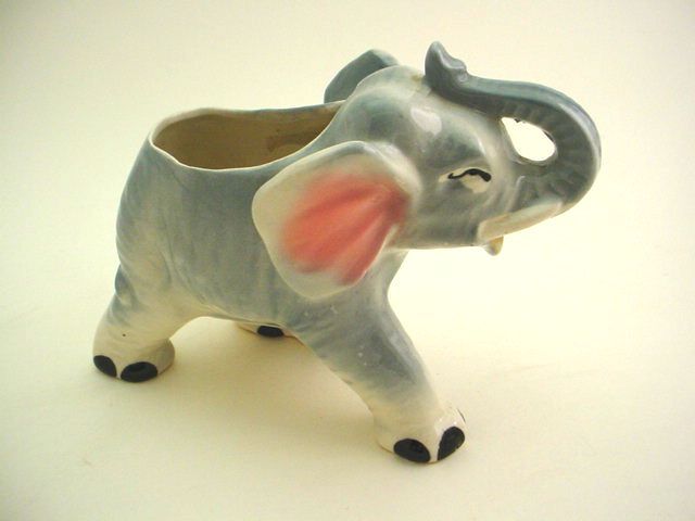 VINTAGE BLUE GRAY ELEPHANT PLANTER POT FIGURINE circa 1958 - $19.95